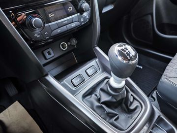 Car image 31