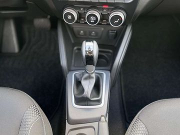 Car image 30