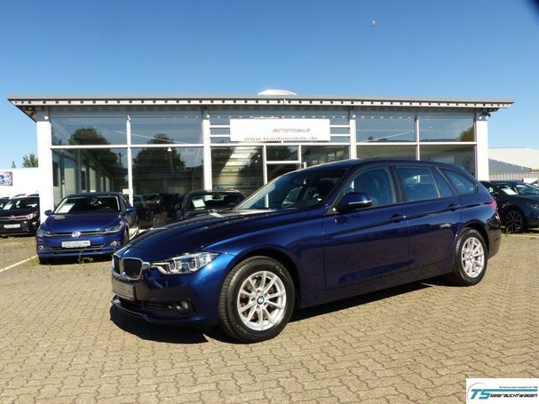 BMW 320d Touring xDrive Advantage 140 kW image number 25