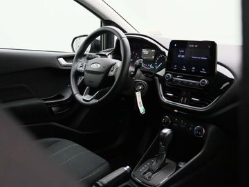 Car image 30