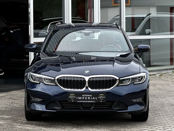 BMW 330d Touring xDrive 195 kW image number 3