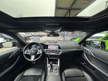 Car image 35