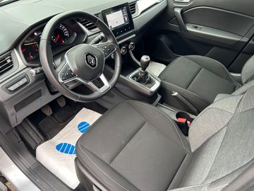 Car image 10