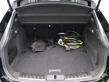 Car image 38