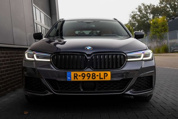 BMW 530i Touring 185 kW image number 2