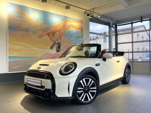 Mini Cooper S Cabrio Mini 131 kW image number 2