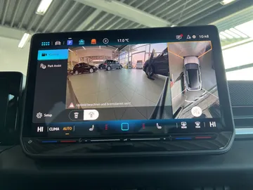 Car image 29