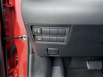 Car image 31