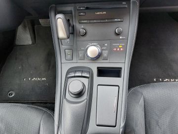 Car image 31