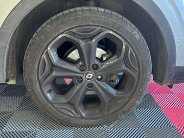 Car image 36