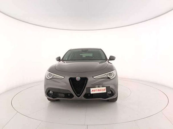 Alfa Romeo Stelvio 2.2 Q4 154 kW image number 3