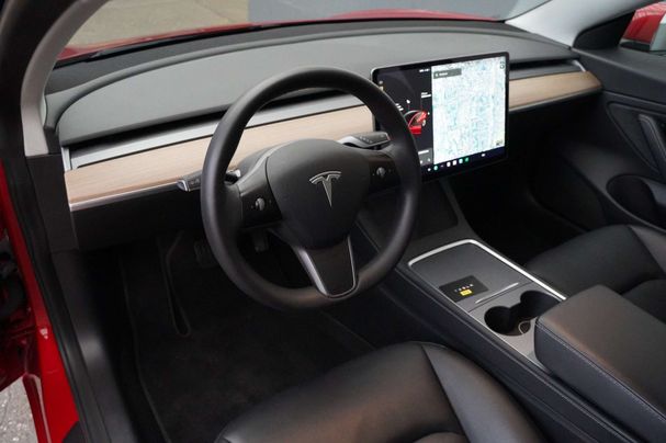 Tesla Model 3 Long Range AWD 366 kW image number 9