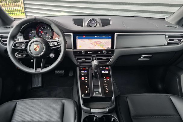 Porsche Macan 196 kW image number 4