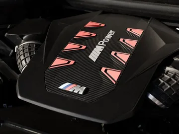 Car image 36