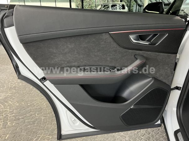 Audi RSQ8 441 kW image number 14