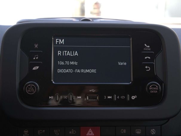 Fiat Panda 1.0 Hybrid 51 kW image number 7