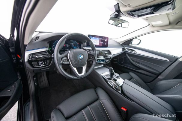 BMW 530i xDrive 185 kW image number 22