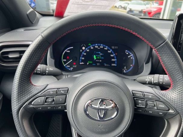 Toyota Yaris Cross 1.5 Hybrid GR SPORT 85 kW image number 10