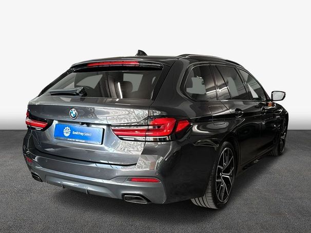 BMW 530d Touring xDrive 210 kW image number 3