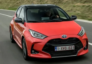 Car image 5