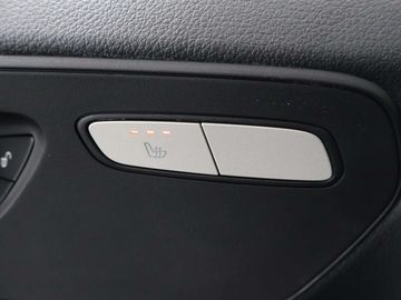 Car image 38