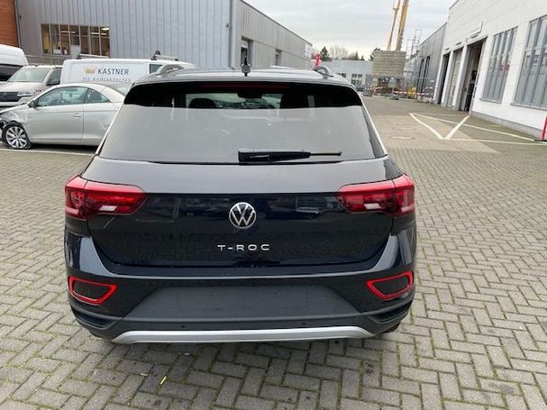 Volkswagen T-Roc 1.0 TSI T-Roc 81 kW image number 6