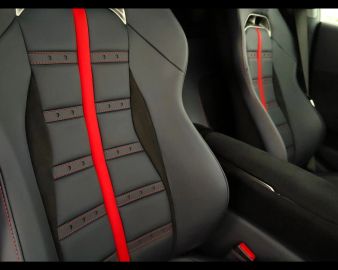 Car image 30