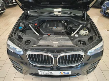 Car image 38