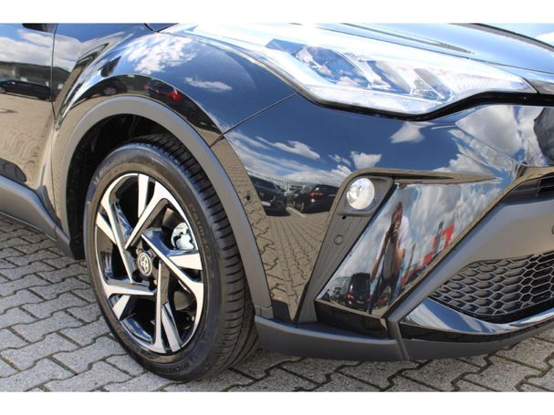 Toyota C-HR Hybrid 135 kW image number 8