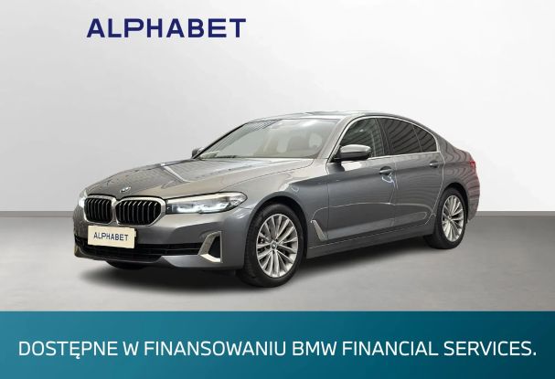 BMW 530i Luxury Line xDrive 185 kW image number 1