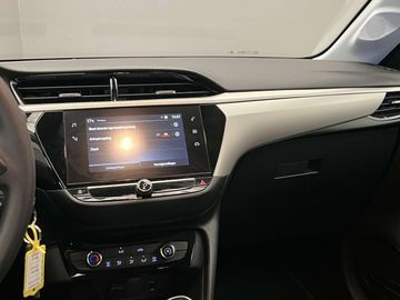 Car image 28