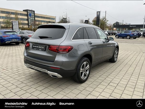 Mercedes-Benz GLC 300 e 235 kW image number 2