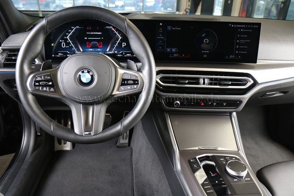 BMW 340i Touring xDrive 275 kW image number 16