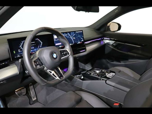 BMW 520i 120 kW image number 6