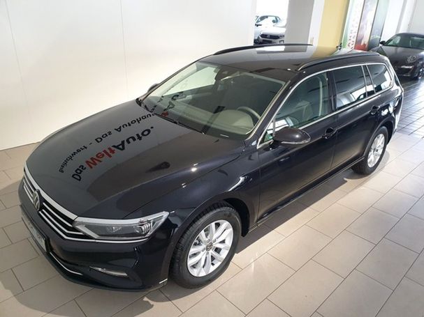 Volkswagen Passat Variant 1.5 TSI Business DSG 110 kW image number 17