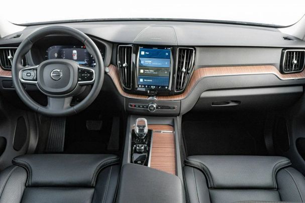 Volvo XC60 145 kW image number 16