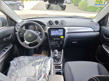 Car image 24