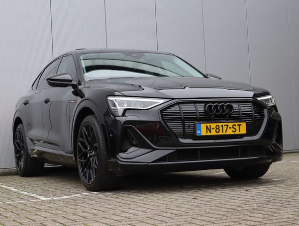 Audi e-tron 55 quattro Sportback 300 kW image number 25