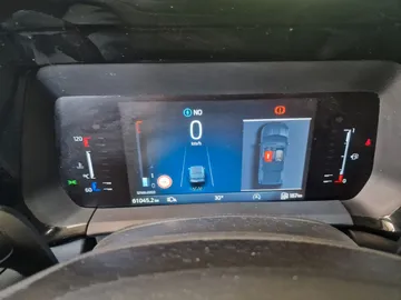 Car image 34