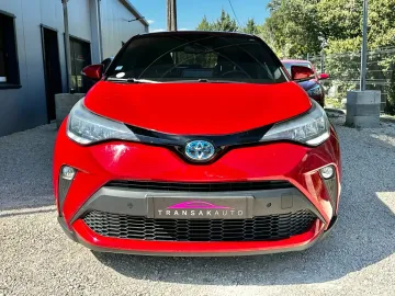 Car image 3