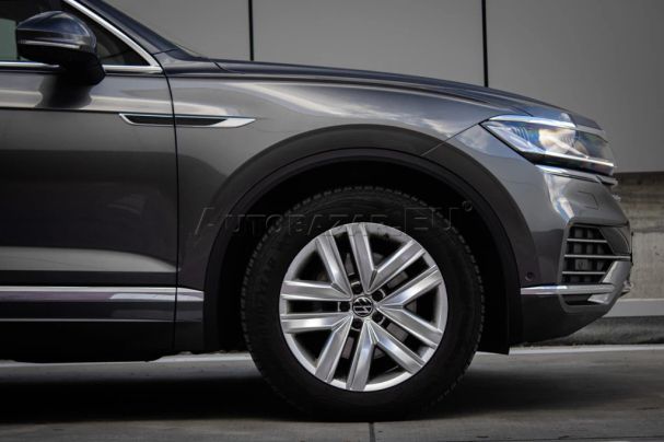 Volkswagen Touareg 3.0 TDI 4Motion 170 kW image number 5