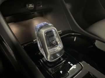 Car image 33