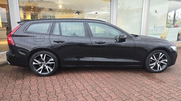 Volvo V60 D4 Geartronic 140 kW image number 7