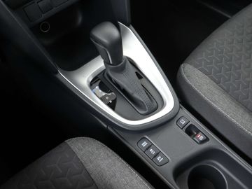 Car image 12