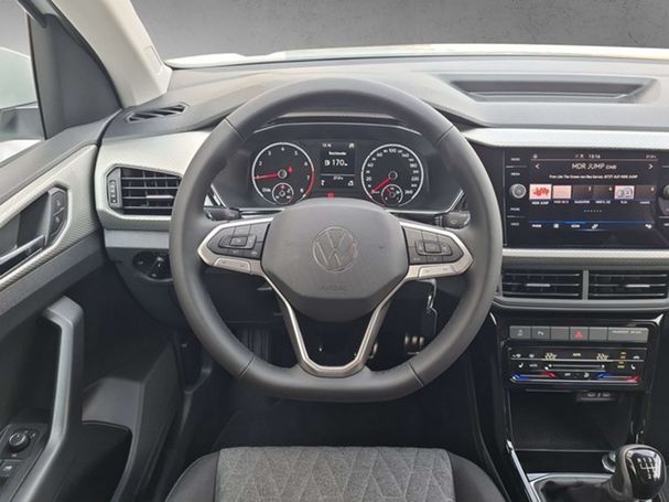 Volkswagen T-Cross TSI 70 kW image number 18