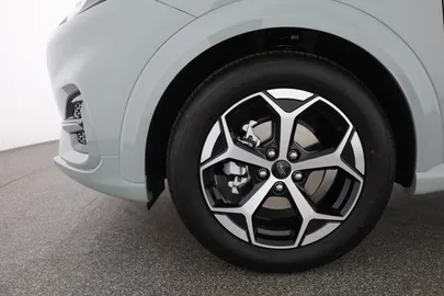 Car image 29