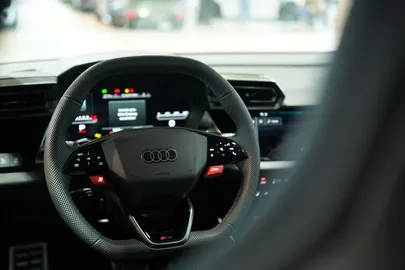 Car image 45