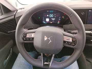 Car image 33