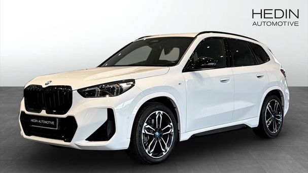 BMW iX1 xDrive30 M Sport 230 kW image number 1