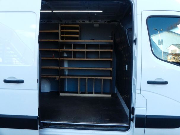 Renault Master L2H2 96 kW image number 11